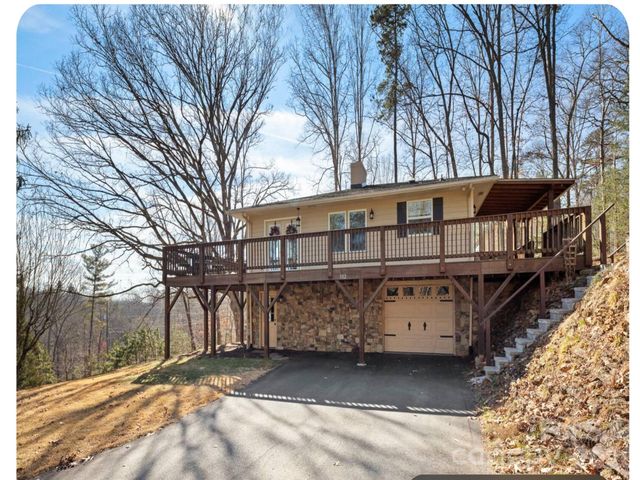 502 Long Shoals Road, Arden, NC 28704