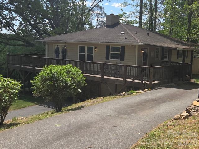 502 Long Shoals Road, Arden, NC 28704