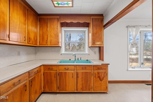 1214 U.S. Highway 70a, Hillsborough, NC 27278