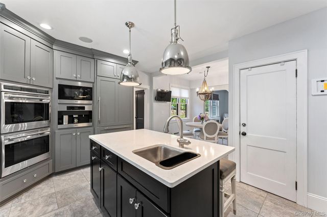 211 Strawtown Road, West Nyack, NY 10994