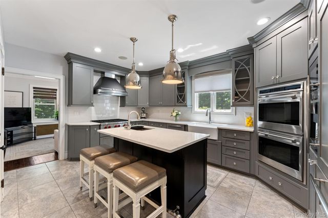 211 Strawtown Road, West Nyack, NY 10994