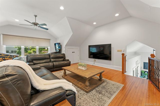 211 Strawtown Road, West Nyack, NY 10994