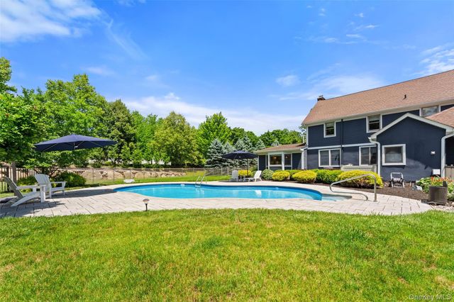 211 Strawtown Road, West Nyack, NY 10994