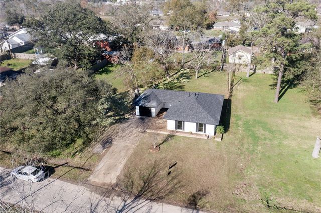 603 Maple Way, Houston, TX 77015