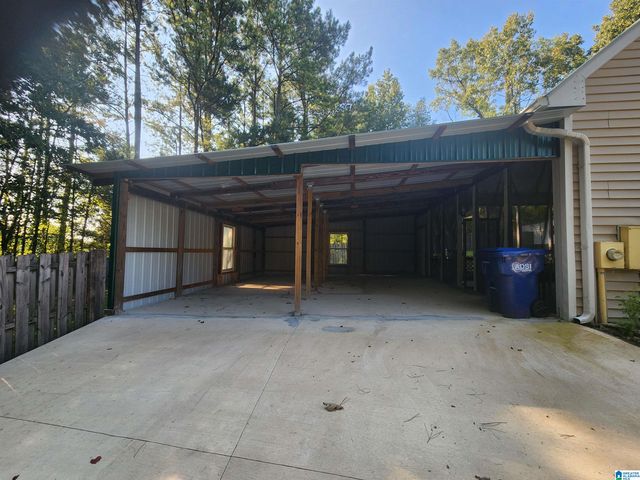 390 HUNTINGRIDGE DRIVE, Cropwell, AL 35054