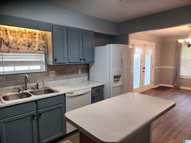 390 HUNTINGRIDGE DRIVE, Cropwell, AL 35054