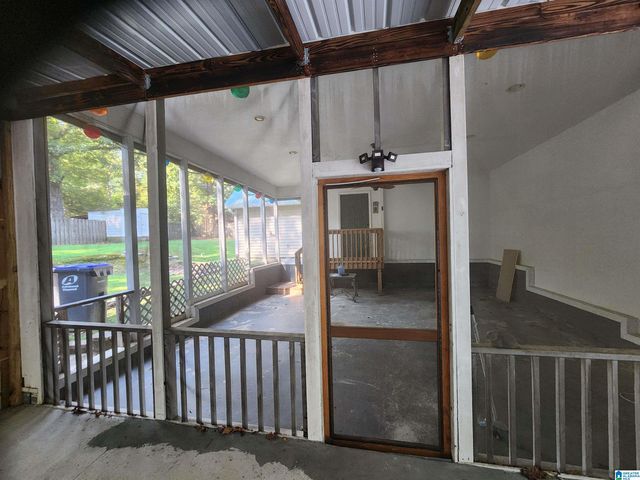 390 HUNTINGRIDGE DRIVE, Cropwell, AL 35054