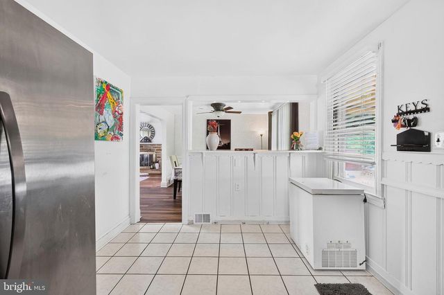 1414 WOODCLIFF AVE, Catonsville, MD 21228