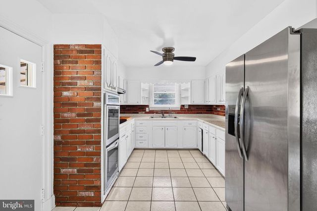 1414 WOODCLIFF AVE, Catonsville, MD 21228