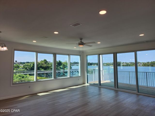 300 Penny Court, Panama City, FL 32401