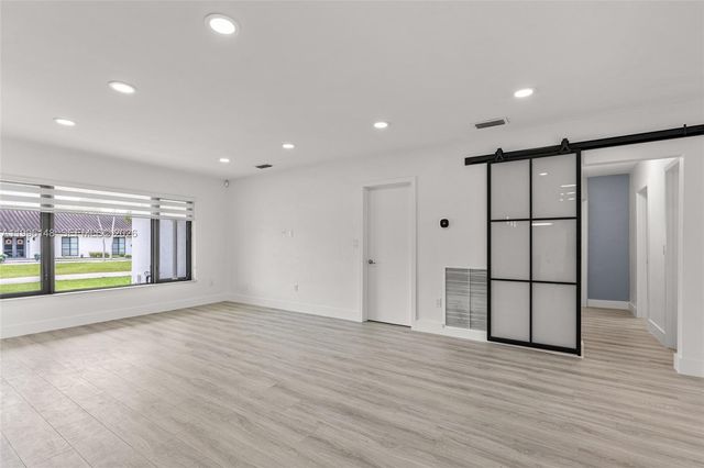 10625 SW 79th Pl, Miami, FL 33156