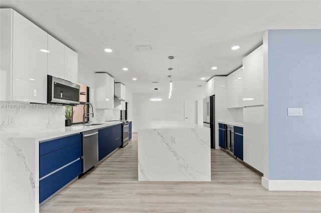 10625 SW 79th Pl, Miami, FL 33156