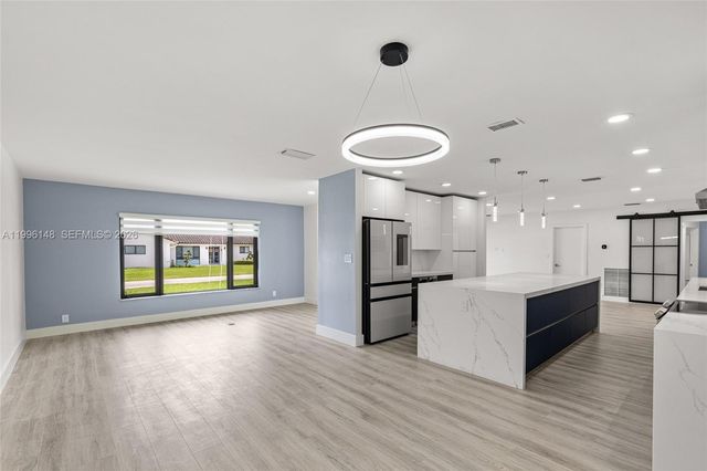 10625 SW 79th Pl, Miami, FL 33156