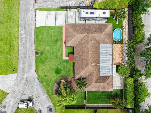 10625 SW 79th Pl, Miami, FL 33156