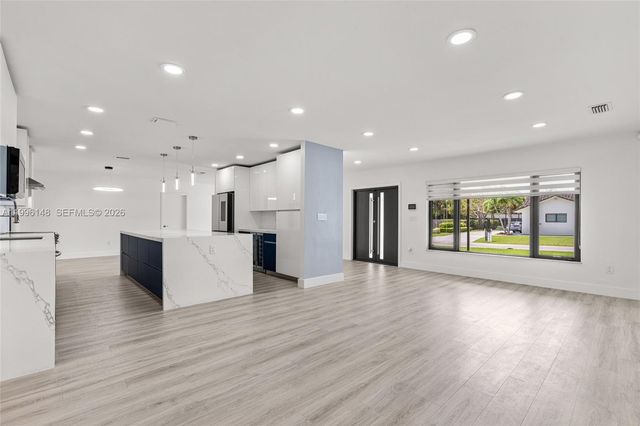 10625 SW 79th Pl, Miami, FL 33156