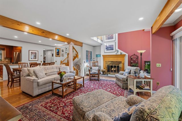 452 Carrollwood Drive, Tarrytown, NY 10591