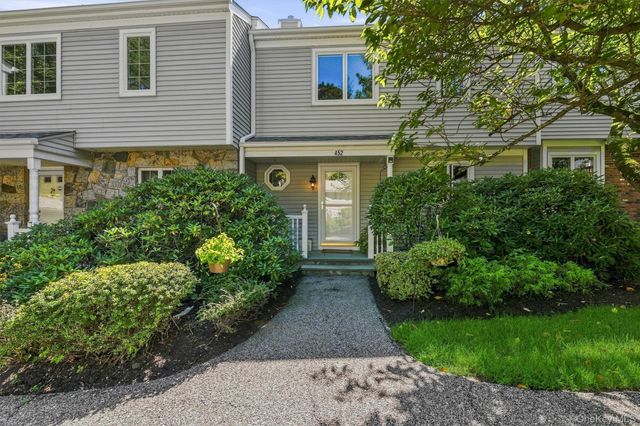 452 Carrollwood Drive, Tarrytown, NY 10591