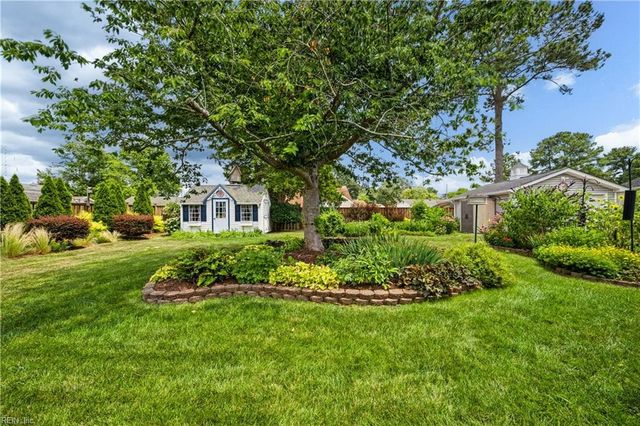 256 Hill Prince RD, Virginia Beach, VA 23462