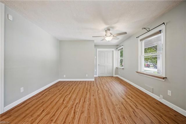 256 Hill Prince RD, Virginia Beach, VA 23462