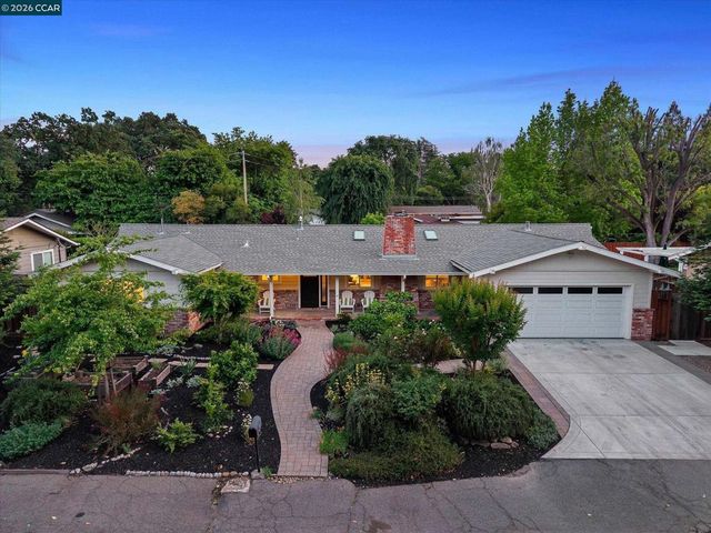 1219 Elmwood Dr, Walnut Creek, CA 94597