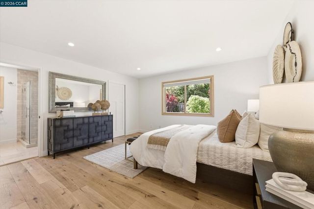 1219 Elmwood Dr, Walnut Creek, CA 94597