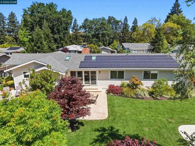 1219 Elmwood Dr, Walnut Creek, CA 94597
