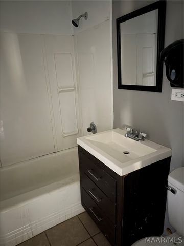 1750 Yarbrough Street, Montgomery, AL 36110