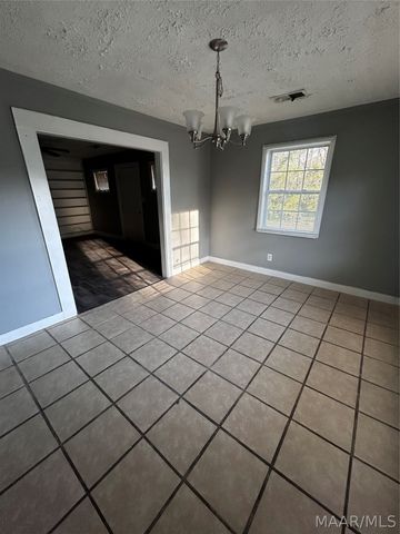 1750 Yarbrough Street, Montgomery, AL 36110