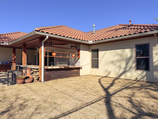 1302 Woodridge Circle, Euless, TX 76040
