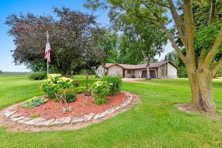 W5825 CTY RD O, Appleton, WI 54913