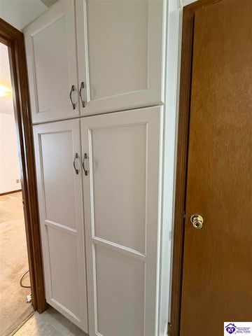 1312 Amanda Jo Drive, Elizabethtown, KY 42701