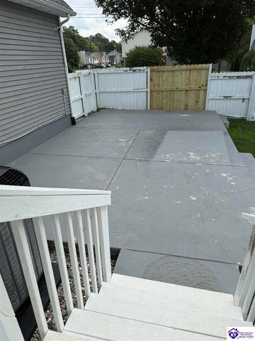 1312 Amanda Jo Drive, Elizabethtown, KY 42701