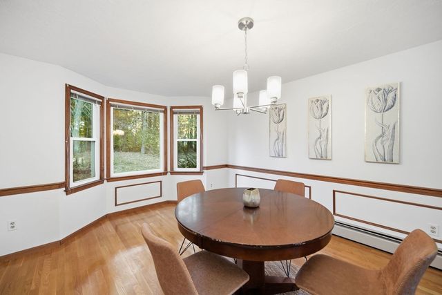 9 Northbriar Rd, Acton, MA 01720