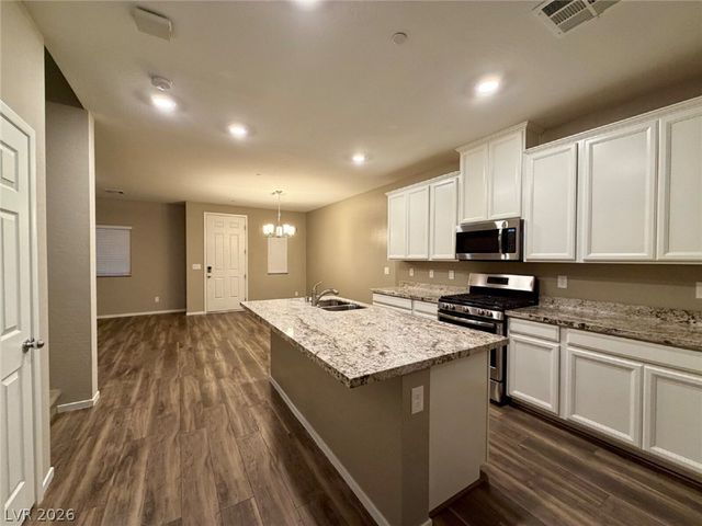 771 ESTATE COUNTRY Avenue, North Las Vegas, NV 89086