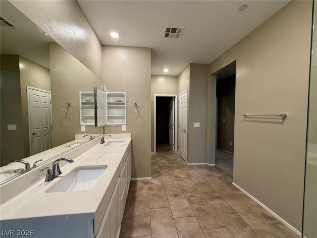 771 ESTATE COUNTRY Avenue, North Las Vegas, NV 89086