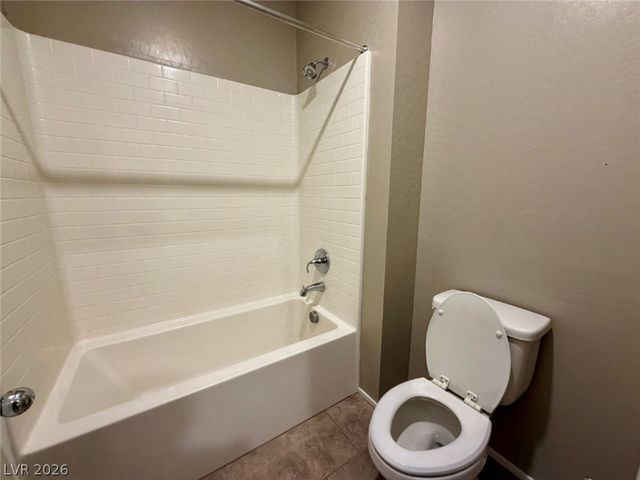 771 ESTATE COUNTRY Avenue, North Las Vegas, NV 89086