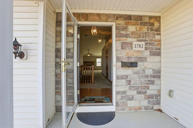 3782 Willowtree Lane, Columbus, OH 43207