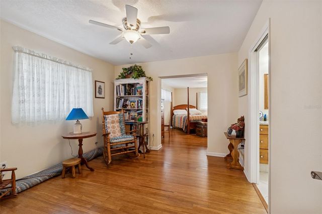 2268 INDIAN AVENUE N, Belleair Bluffs, FL 33770