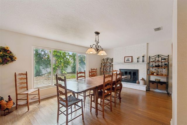 2268 INDIAN AVENUE N, Belleair Bluffs, FL 33770