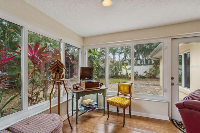 2268 INDIAN AVENUE N, Belleair Bluffs, FL 33770