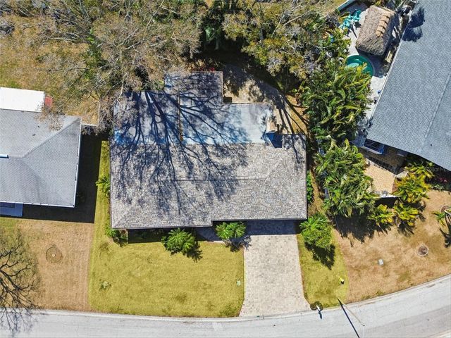 2268 INDIAN AVENUE N, Belleair Bluffs, FL 33770