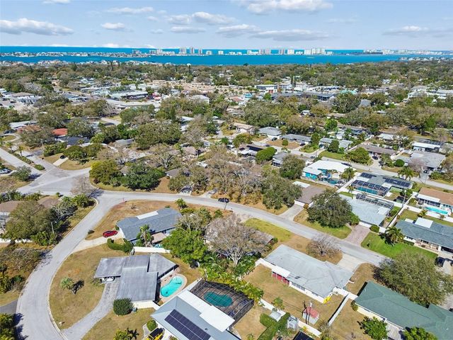 2268 INDIAN AVENUE N, Belleair Bluffs, FL 33770