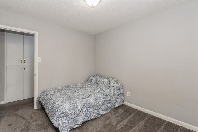 281 NW Jacolyn Drive, Cedar Rapids, IA 52405