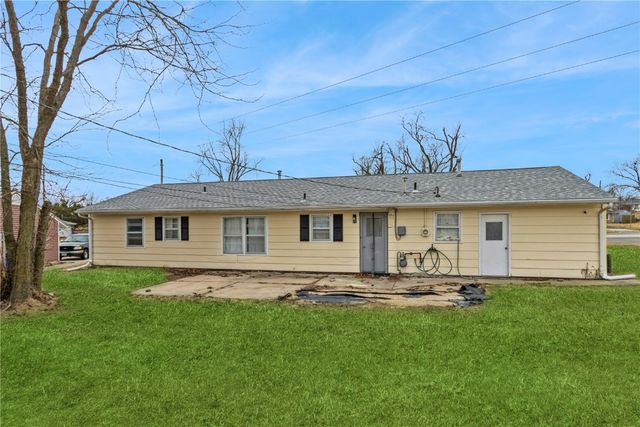281 NW Jacolyn Drive, Cedar Rapids, IA 52405