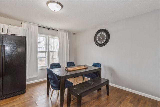 281 NW Jacolyn Drive, Cedar Rapids, IA 52405