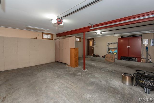 1000 Eureka Road, St Louis, MO 63025