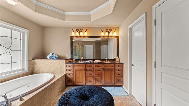 5010 Collins Lake Drive, Mableton, GA 30126