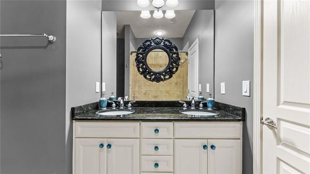 5010 Collins Lake Drive, Mableton, GA 30126