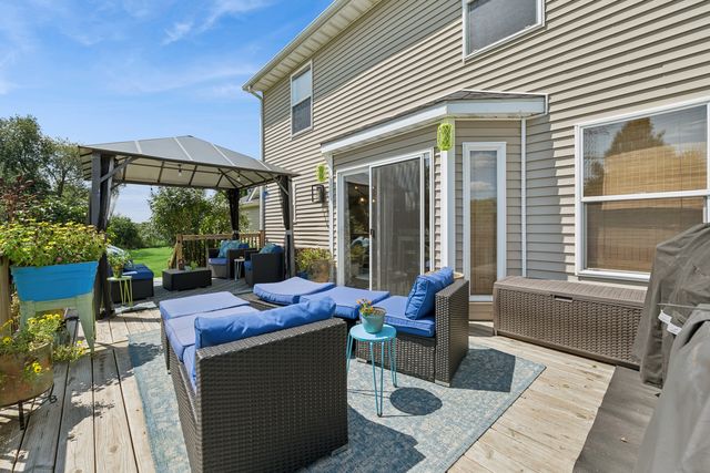 8955 Birdie Bend, Belvidere, IL 61008