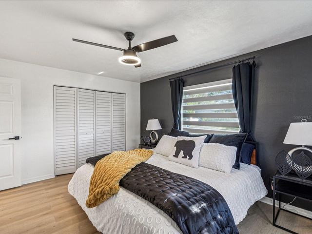 2000 57TH STREET N, St Petersburg, FL 33710
